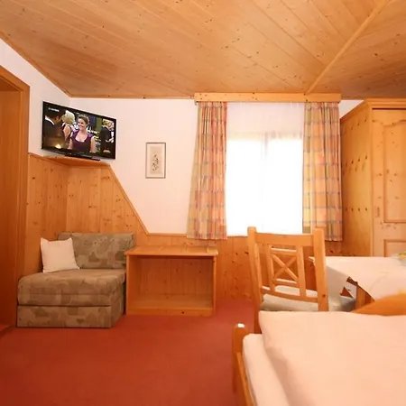 Meissnitzer Δωμάτια σε οικογενειακή κατοικία Haus im Ennstal